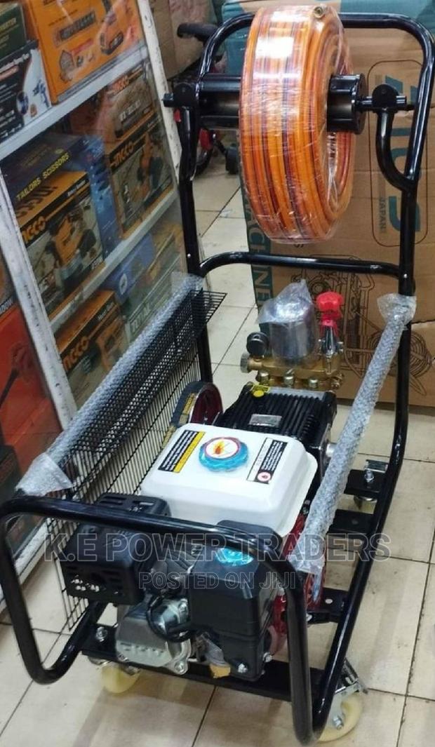 Trolley Type With Handle Irrigation Sprayer - main view