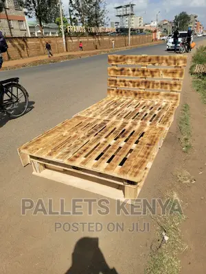 Pallet Bed- Blazed 4*6 Bed With Drawers.( #58)