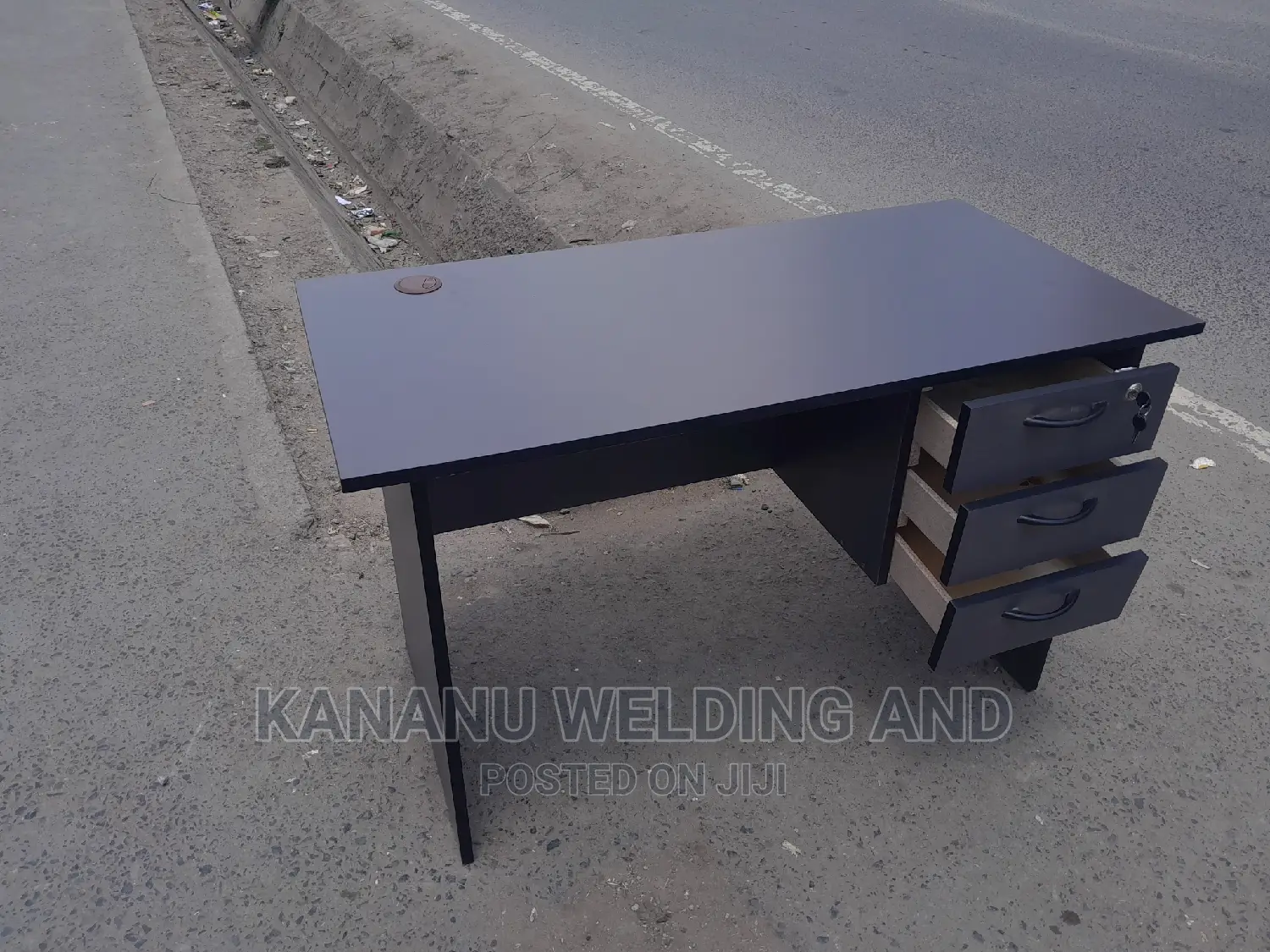 Office Desk