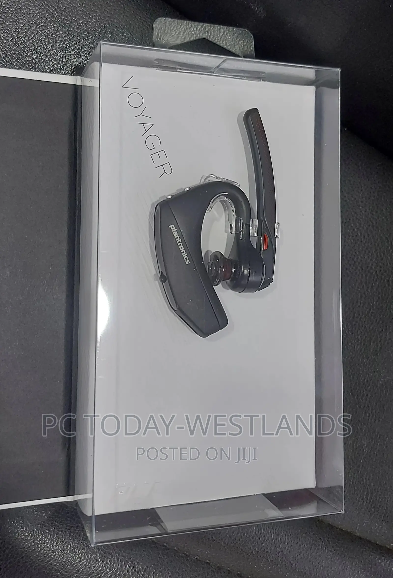 Plantronics Voyager 5220 Poly Bluetooth Headset Noise-Cancel