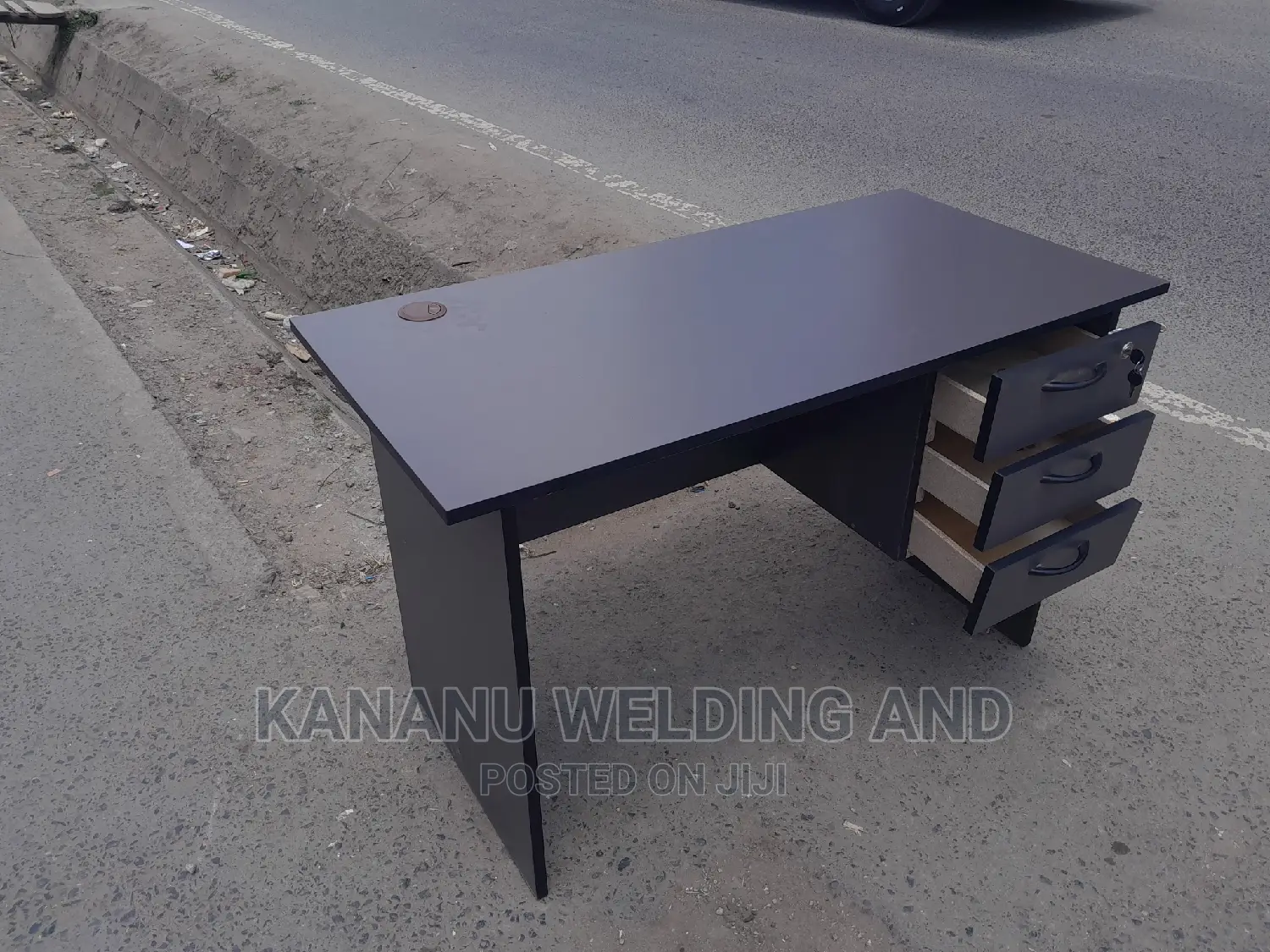Office Desk