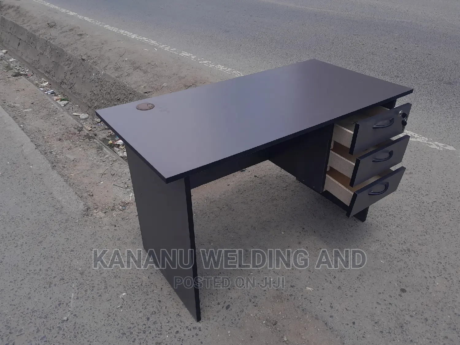 Office Desk