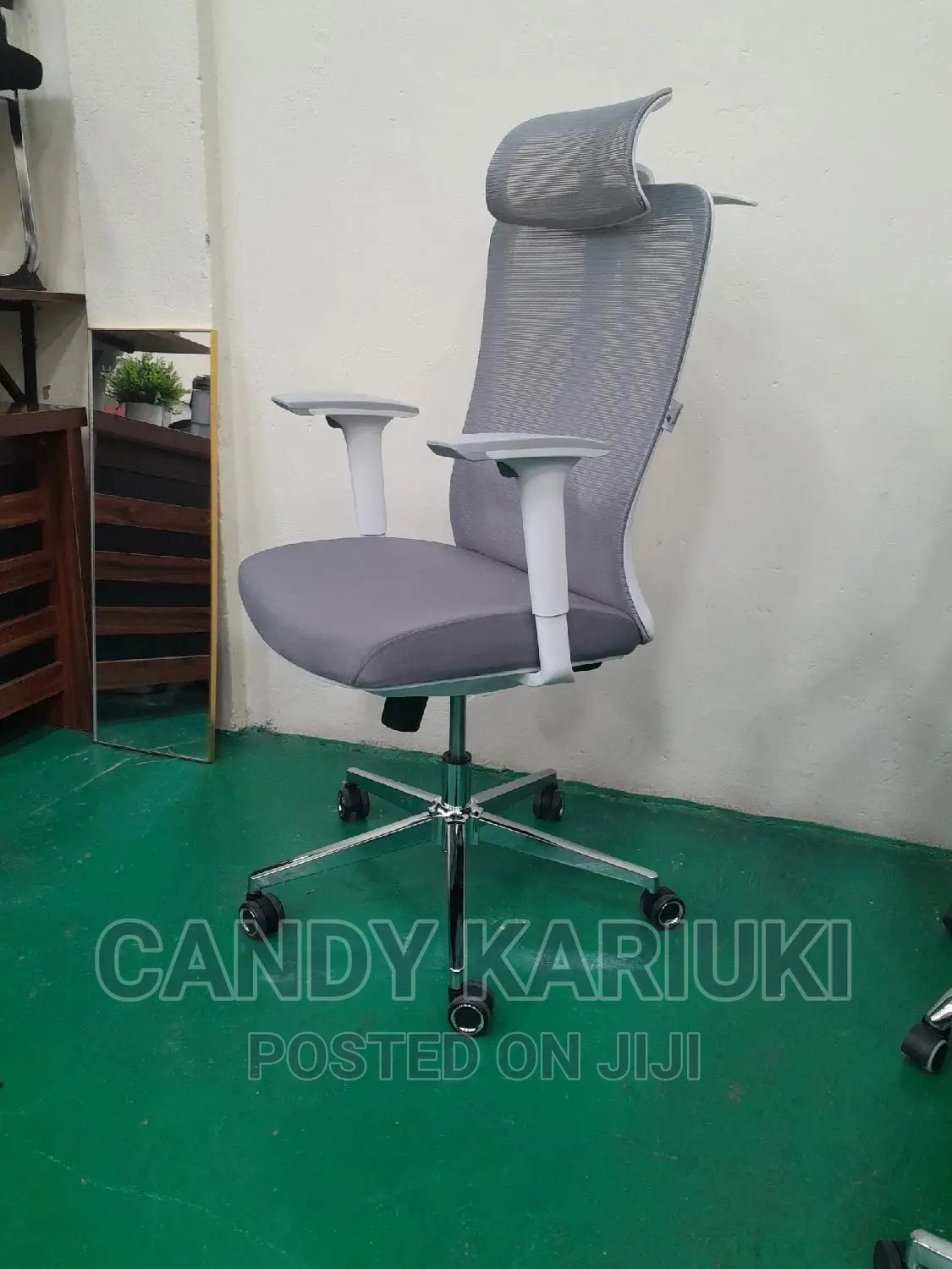 Best Quality Orthopaedic Office Chair