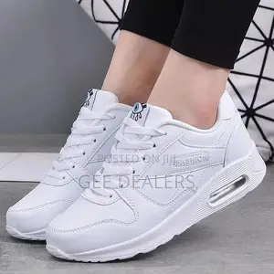 Ladies Fashion Sneakers