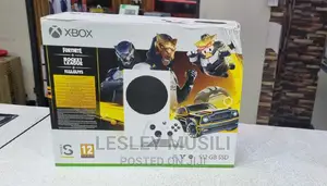 Xbox Series S – Fortnite Rocket League Bundle