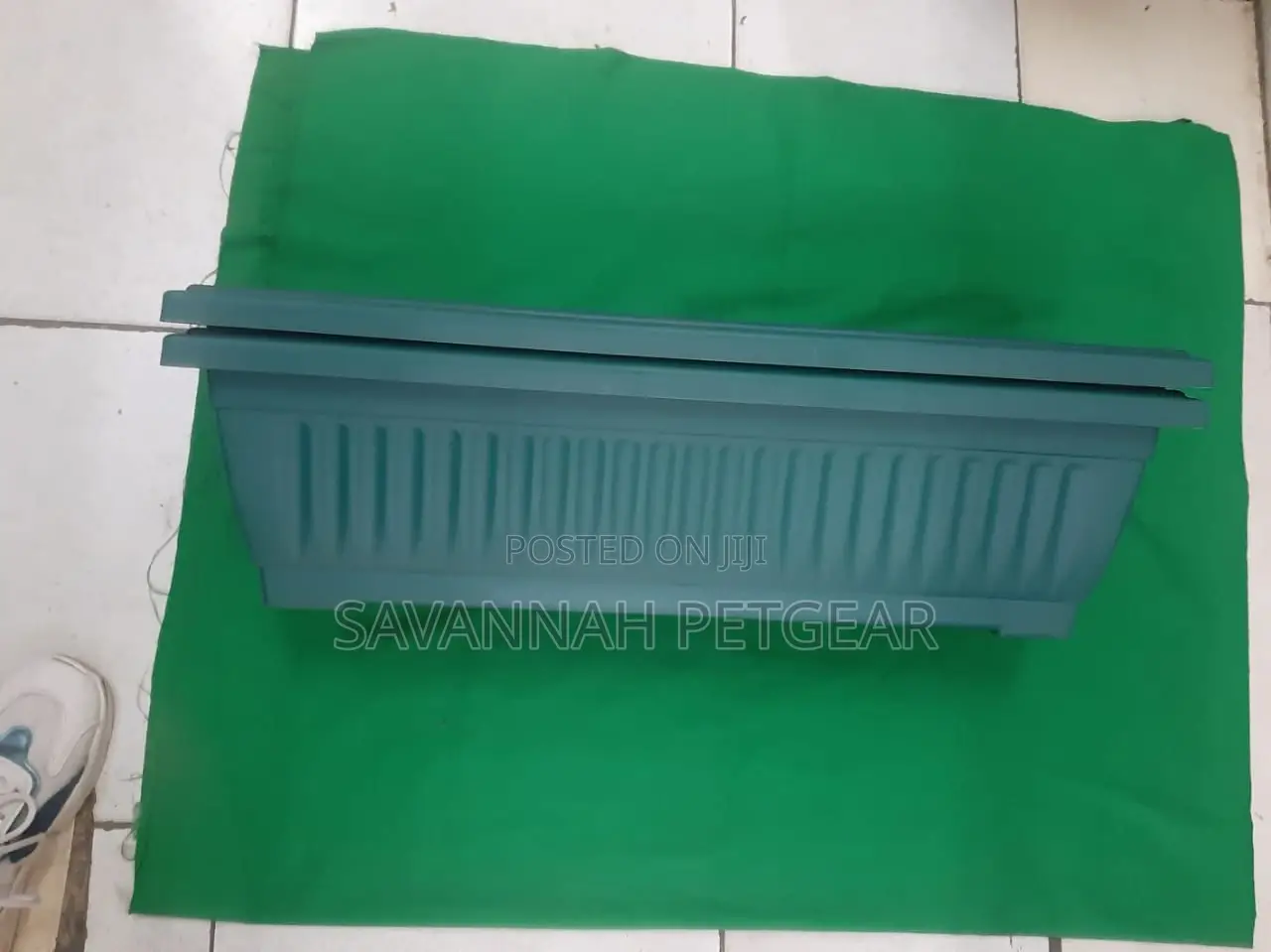 Green Rectangular Planter 20 Litres