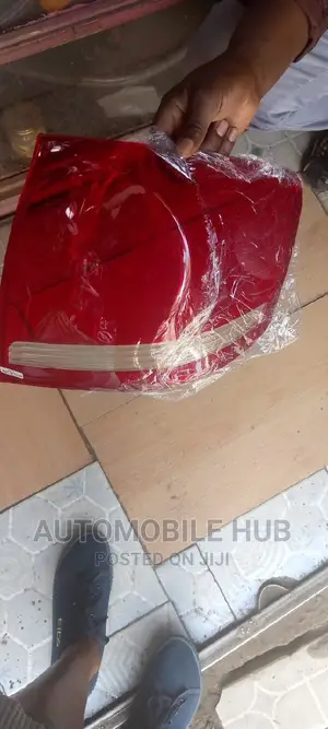 Toyota Allion 2005 Lens 