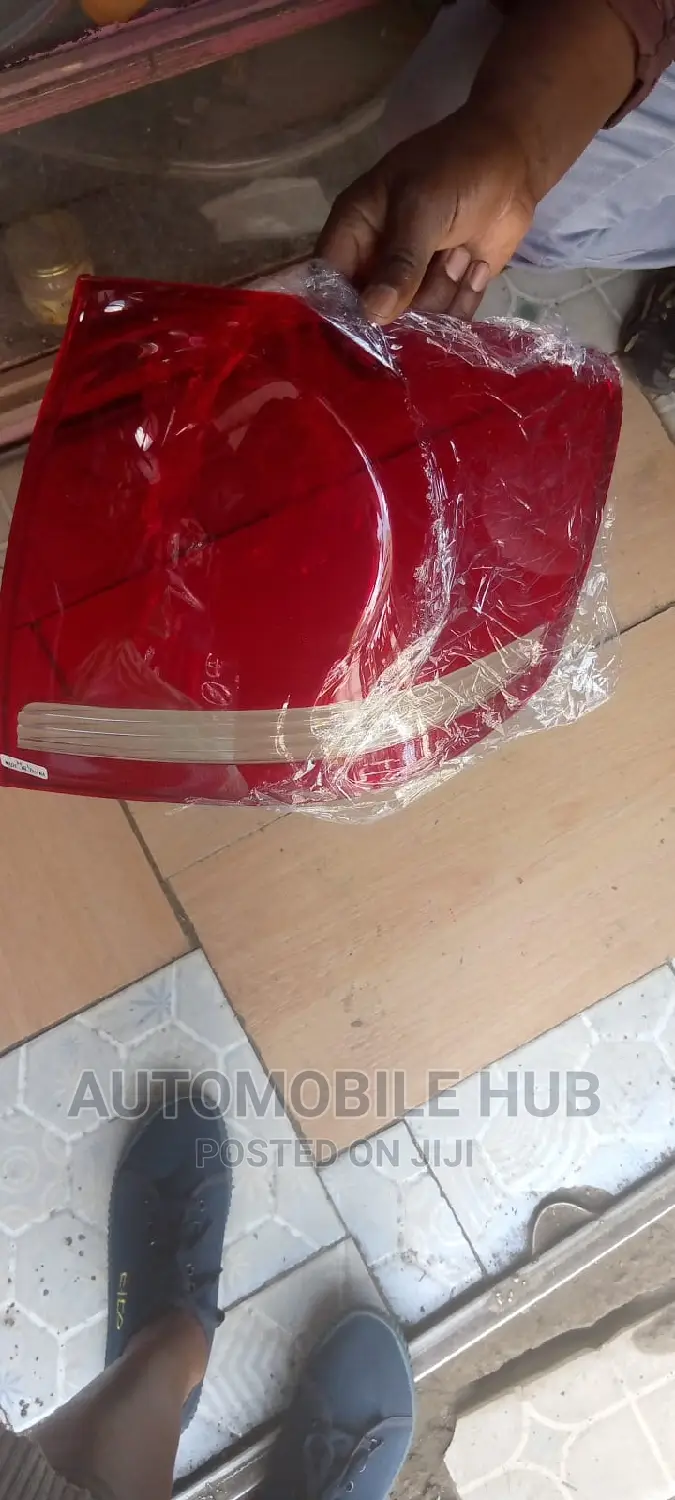 Toyota Allion 2005 Lens 