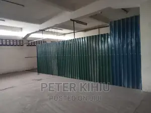 Godown to Let 710sqft on 1st Floor Off Enterprise Rd