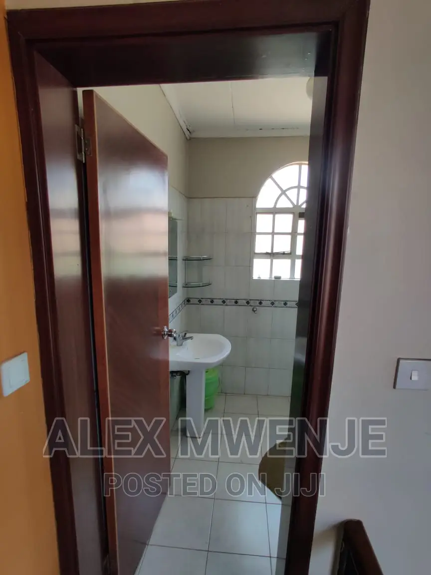 Furnished 5bdrm Maisonette in Willmary Estate, Roysambu for sale