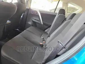 Toyota RAV4 2016 Blue