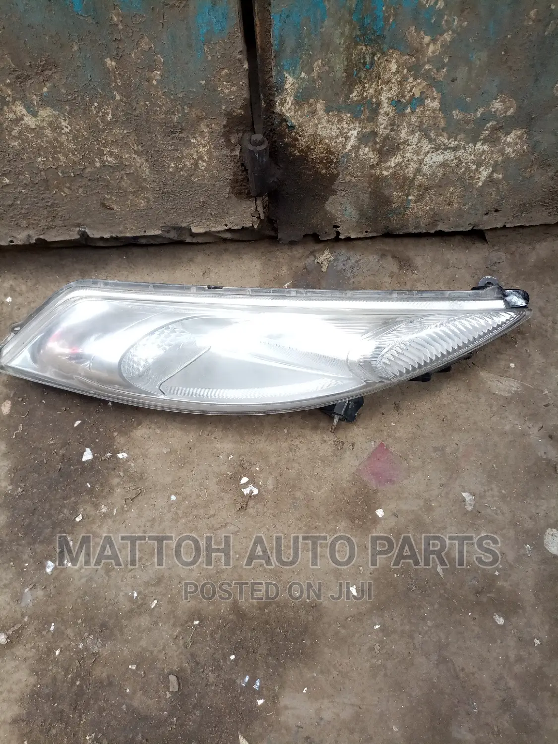 Nissan Juke Signal Light