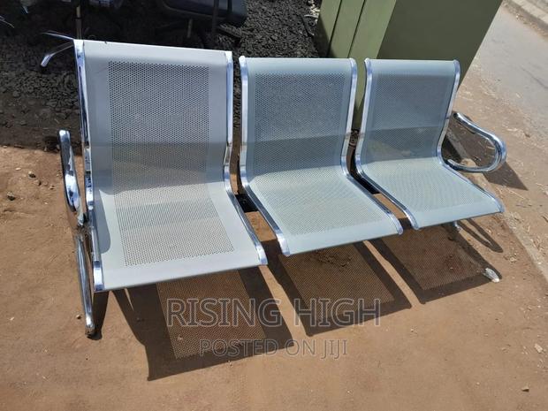 Visitors Waiting Chairs - thumbnail 2