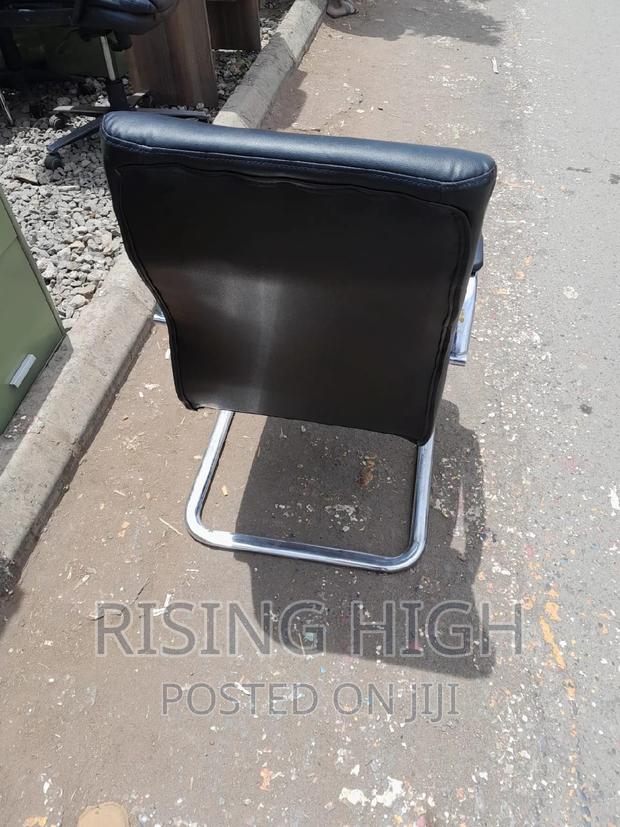 Quality U-Base Office Chairs