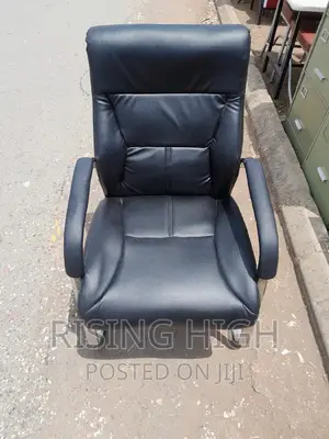 High Quality U Base Office Chairs.
