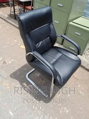 Quality U-Base Office Chairs