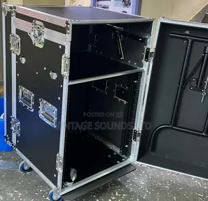MIXER Amplifier Mounting Rack 12 Units (3door)