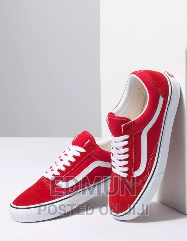 Unisex Vans Rubber Shoes On Offer - thumbnail 2