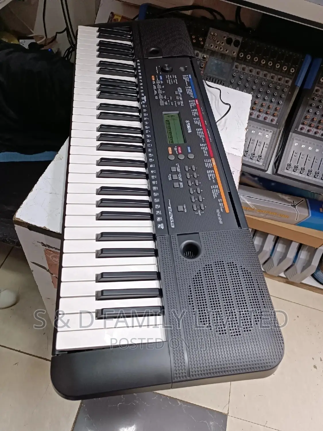 Yamaha PSR E263 Electronic Keyboard