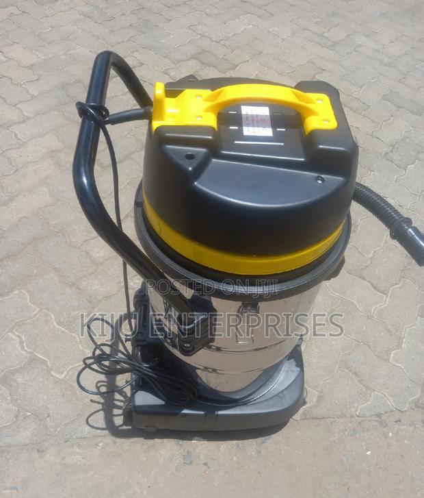 Vaccum Cleaner Available Vaccum