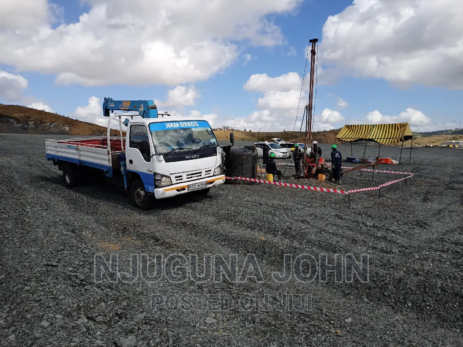 Hiab Crane Truck for Hire (Self Loading Lifting Truck)