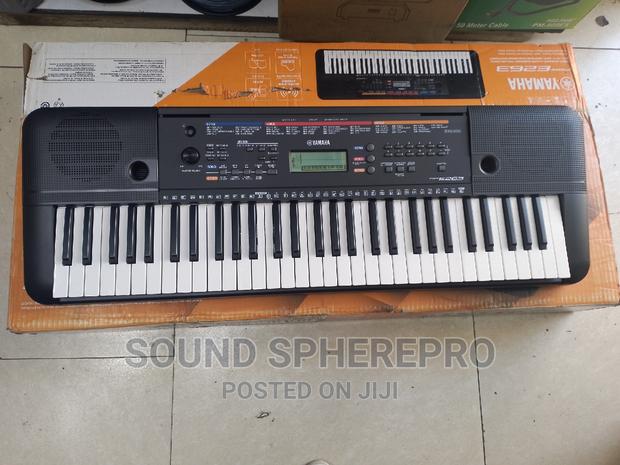 Yamaha PSR-E263 Keyboard - main view