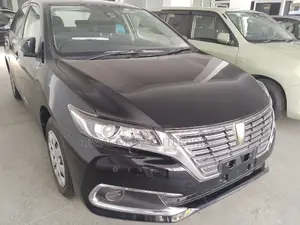 Toyota Premio 2017 Black