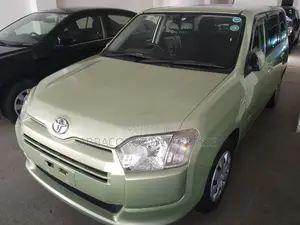 Toyota Succeed SV Premium 2016 Green