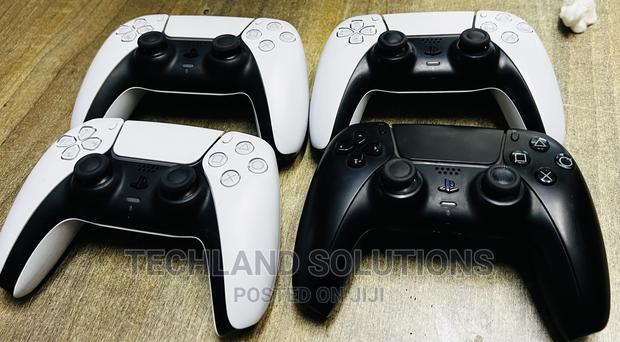 Used PS5 Pads - thumbnail 3