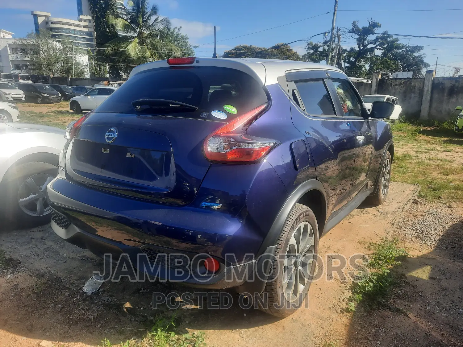 Nissan Juke S FWD 2016 Blue