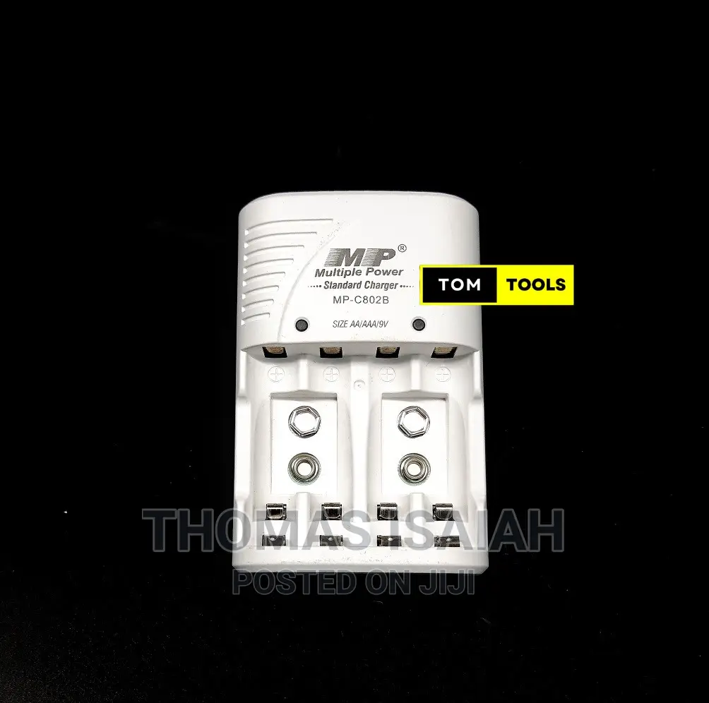 UK Plug Standard Battery Charger For AA, AAA, And 9V Batteri