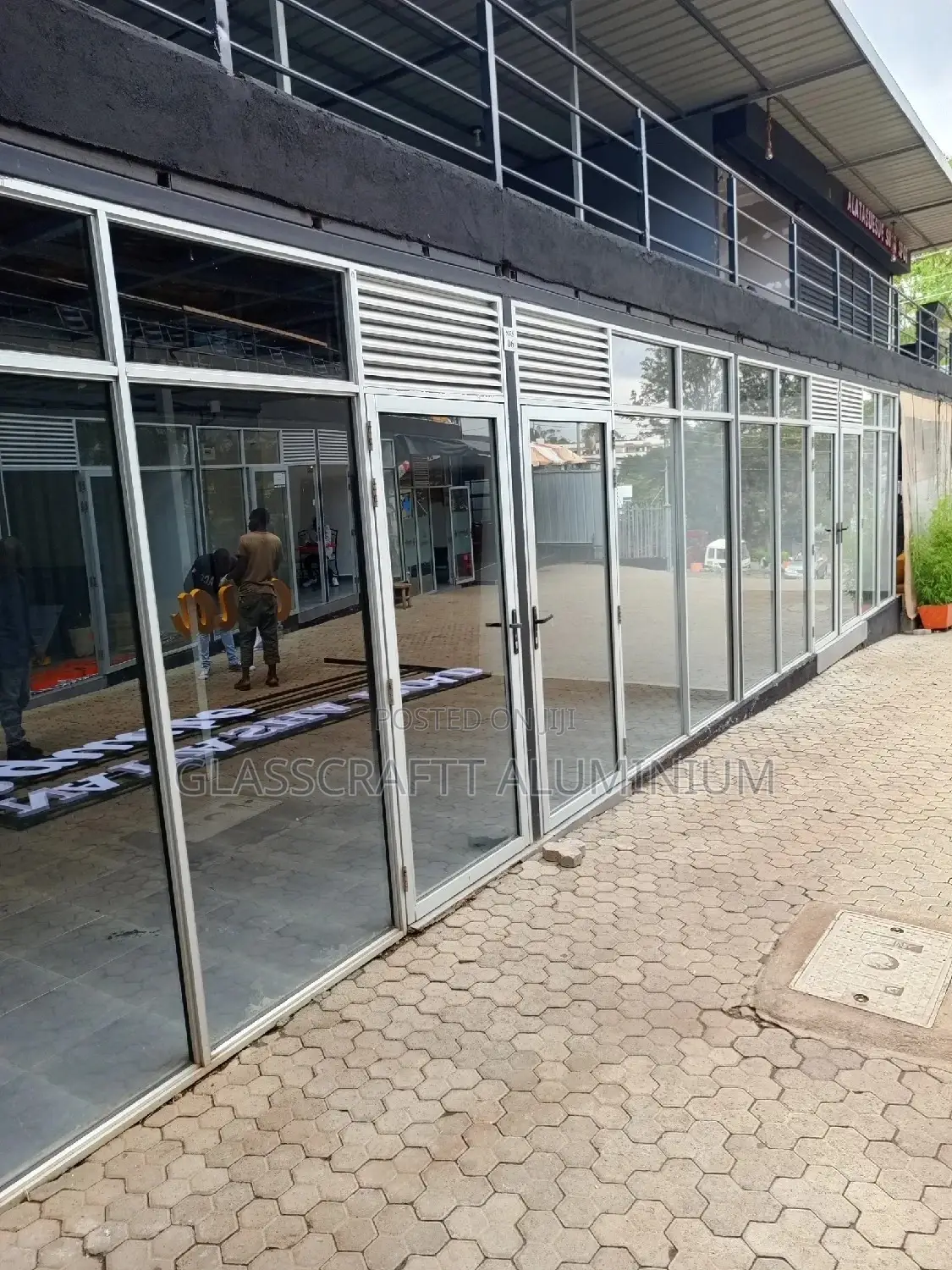 Ventilated Aluminium Wall Partition