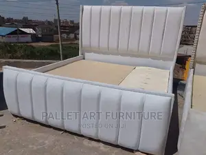 Kingsize Bed