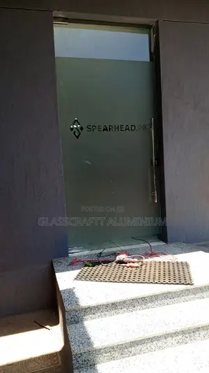 Self Stand Framless Door