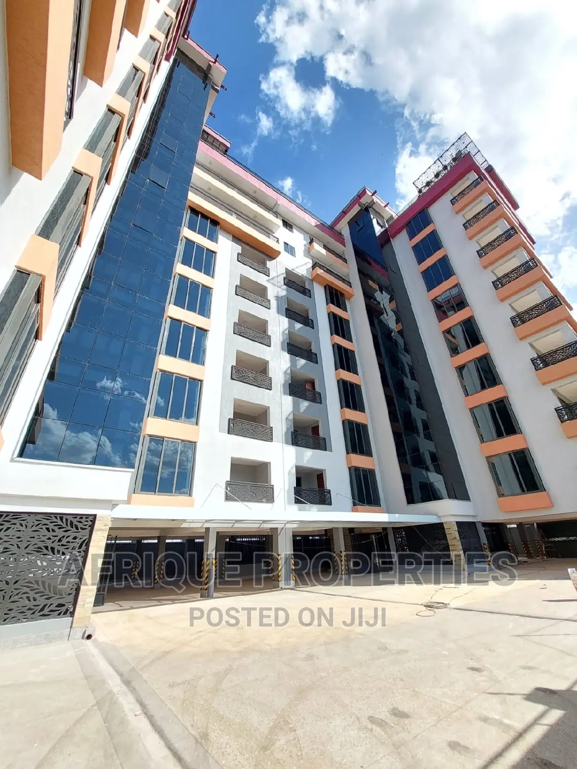 3bdrm Apartment in Mwimuto, Kitisuru for sale in Kitisuru Houses