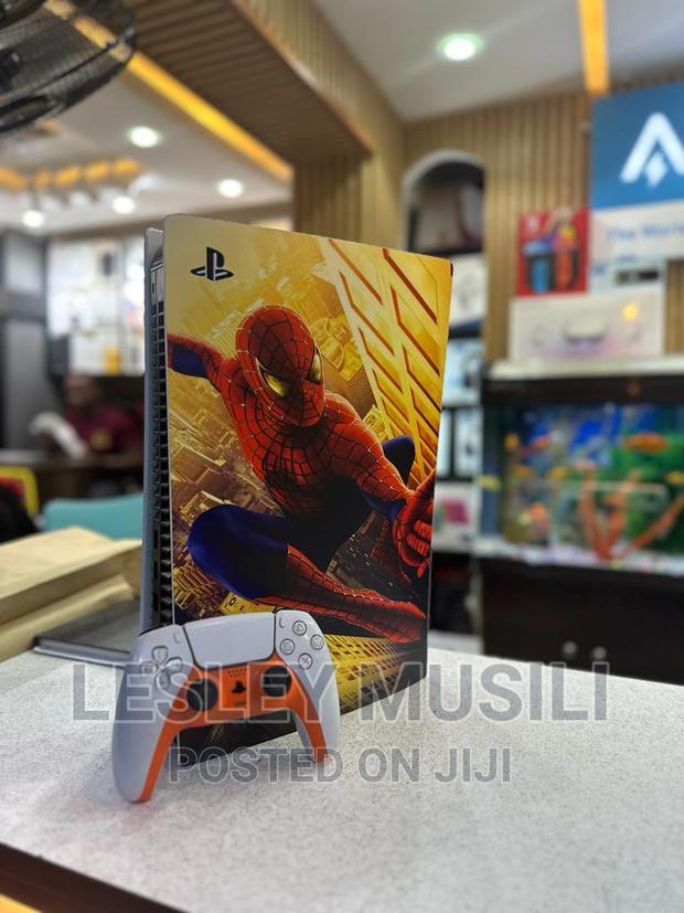 Ps5 Standard Edition Preowned Spiderman Edition - main view
