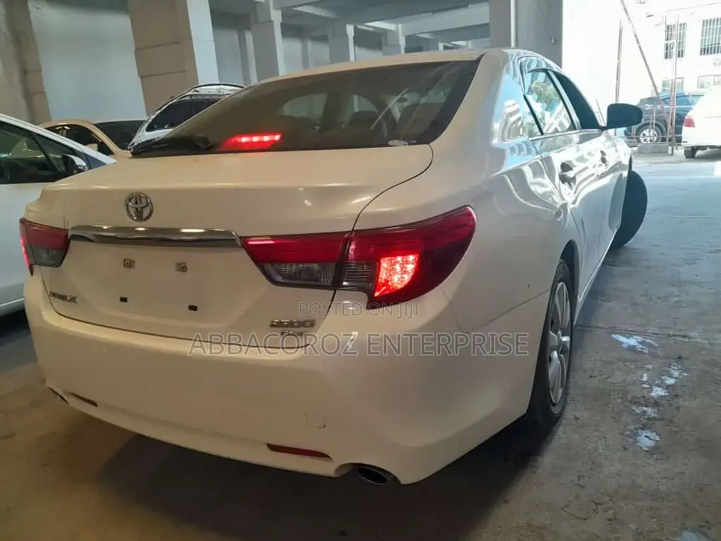 Toyota Mark X 2016 White