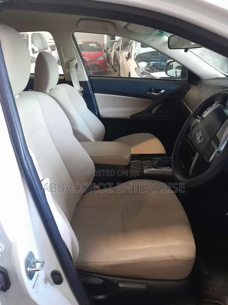 Toyota Mark X 2016 White