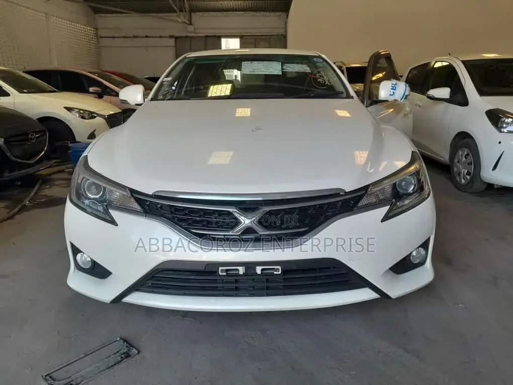 Toyota Mark X 2016 White
