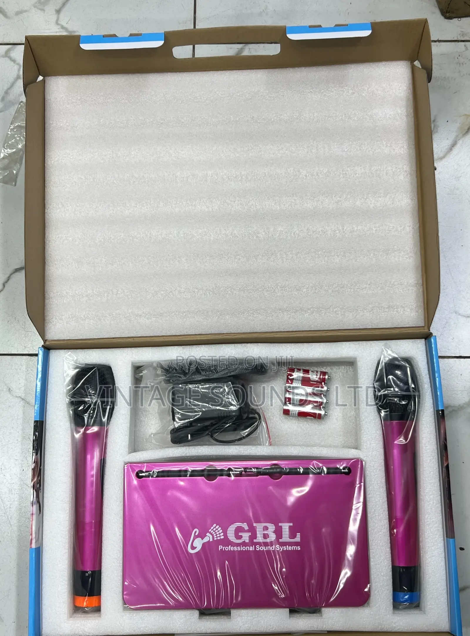 GBL BLX8C UHF Digital Wireless Microphone