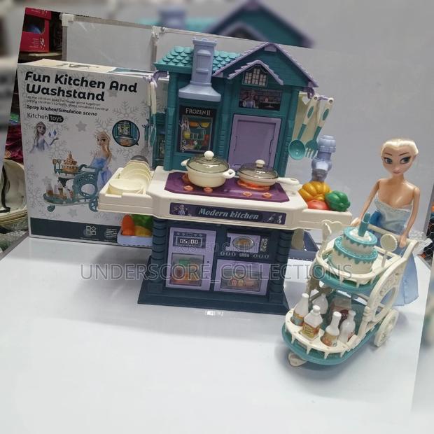  Fun Kitchen and Washstand
 With Lights and Sound