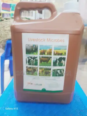 Molaplus Livestock Microbes - 5 Liters