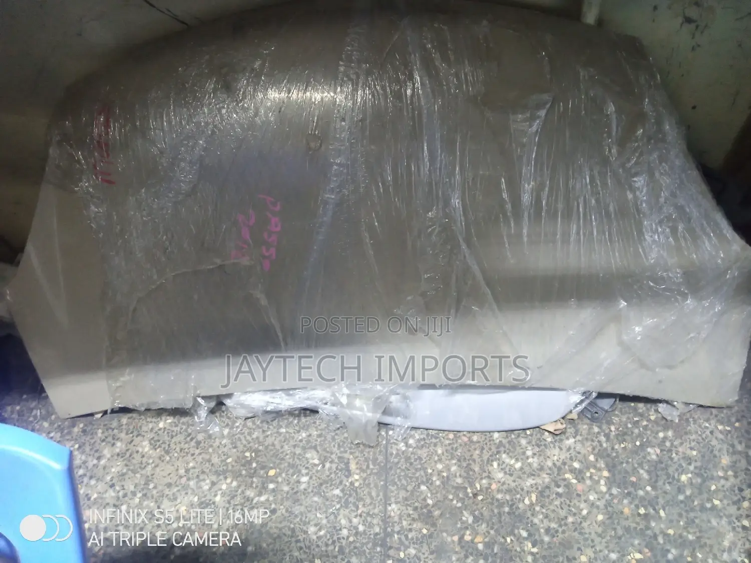Toyota Passo Bonnet