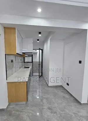 3bdrm Apartment in Valley Arcade, Lavington for sale