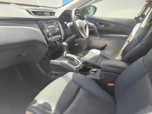 Nissan X-Trail 2016 White