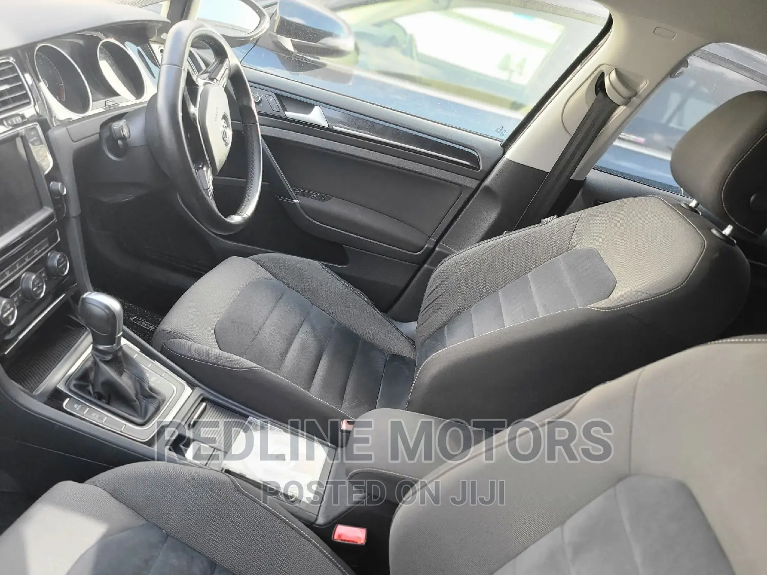 Volkswagen Golf 2017 Blue