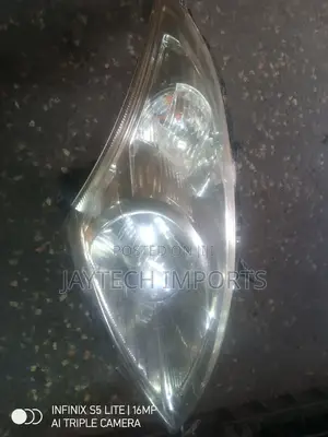 Suzuki Swift RHS Headlump