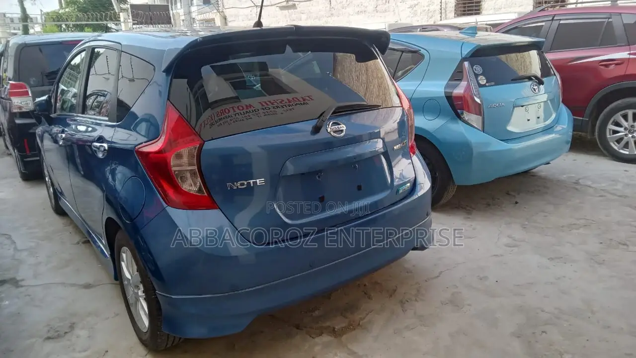 Nissan Note 2016 Blue