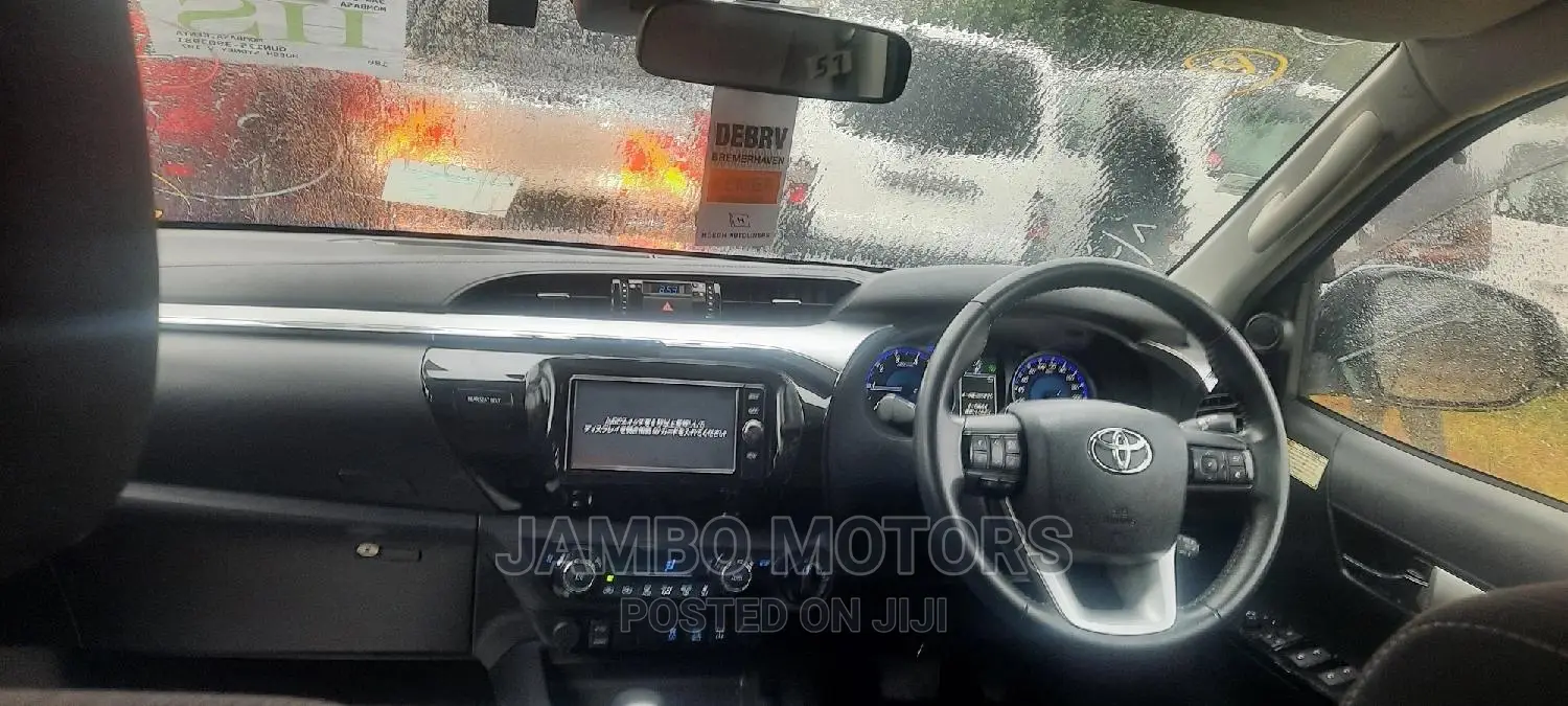 Toyota Hilux Revo Double Cab Deisel 2.8 AWD 2016 Blue