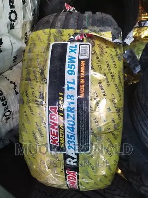 235/40r18 Kenda Tyre Made in Taiwan